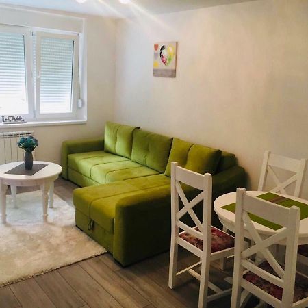 Lovely Apartment Omar 塞拉耶佛 外观 照片
