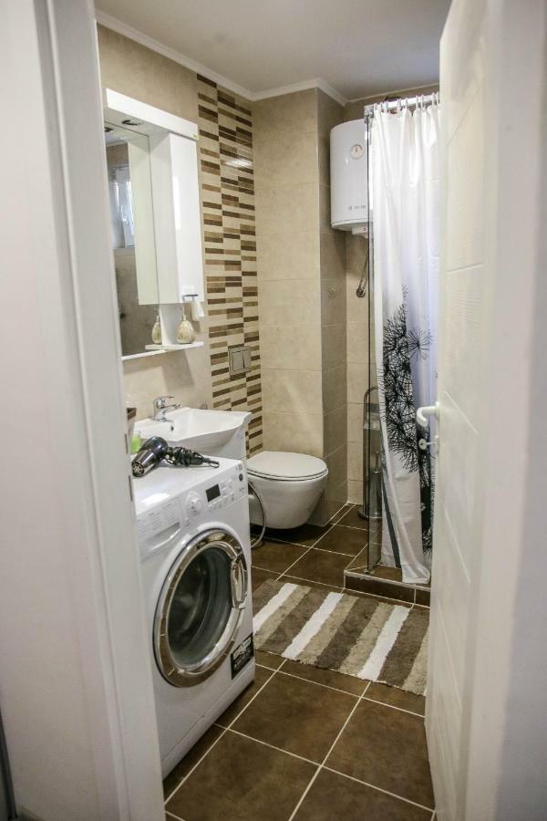 Lovely Apartment Omar 塞拉耶佛 外观 照片